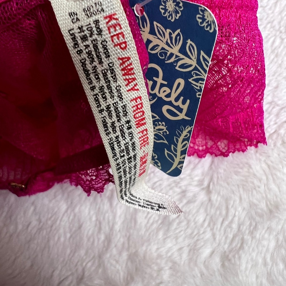Free People Alyssa Underwire Bra Fuschia Fantastic Pink Lace Size Medium NWT - Picture 8 of 11